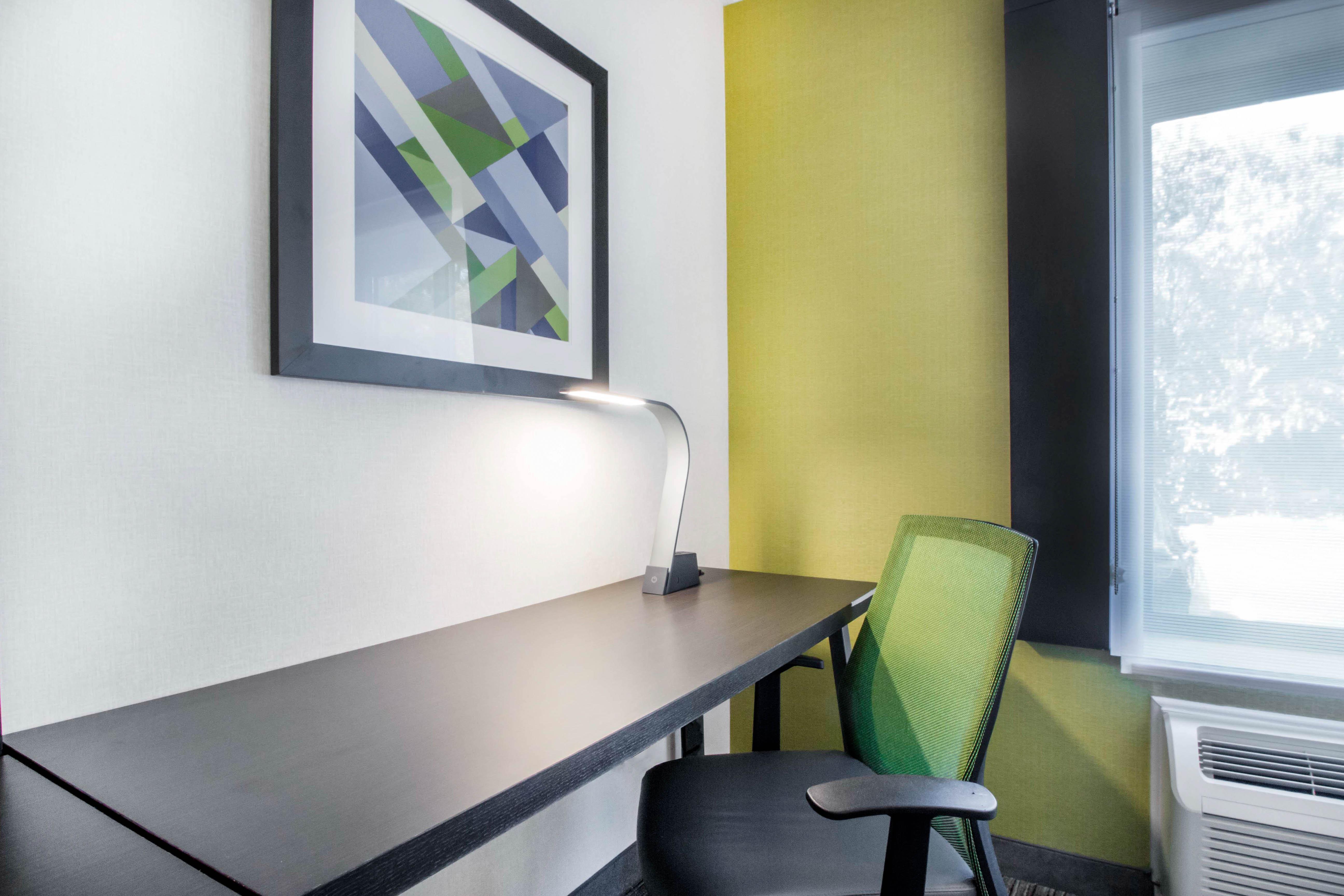 Holiday Inn Express & Suites - Albany Airport - Wolf Road By Ihg Bagian luar foto
