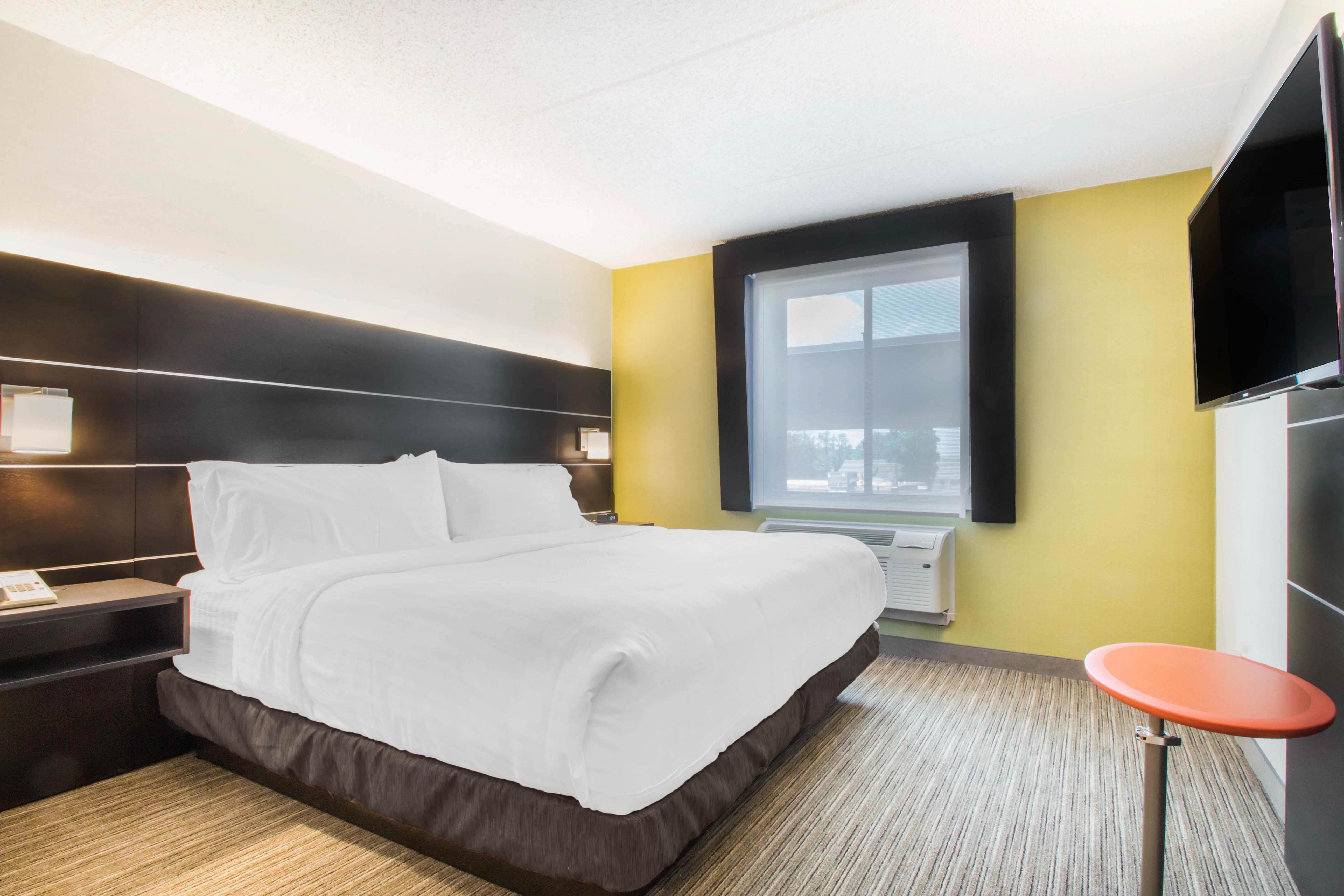 Holiday Inn Express & Suites - Albany Airport - Wolf Road By Ihg Bagian luar foto